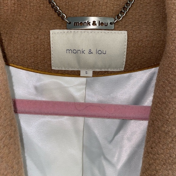 Monk & Lou Coat - Picture 2 of 3